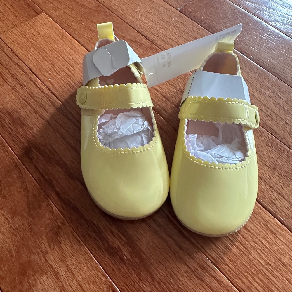 NWT Yellow Patent Ballet Flats - SOLD OUT ONLINE Toddler